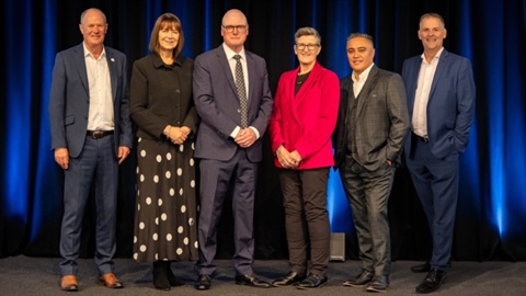 Group photo of the Central Districts Water Board of Directors.
